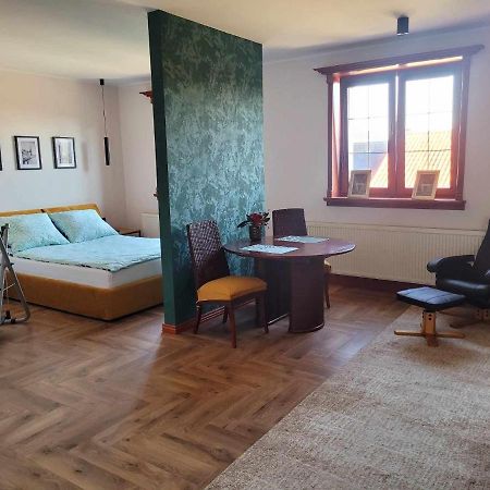 Bed And Bread Apartment Leba Exterior photo